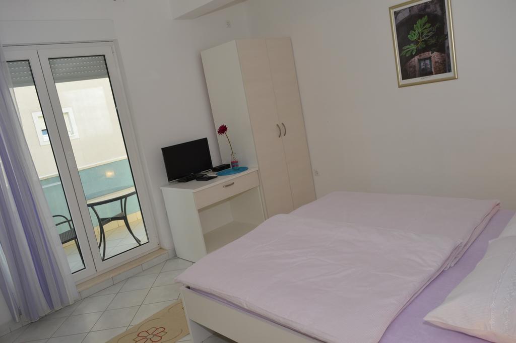 Permarinus Apartments Podstrana Rum bild
