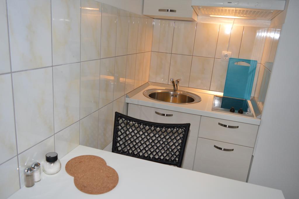 Permarinus Apartments Podstrana Rum bild